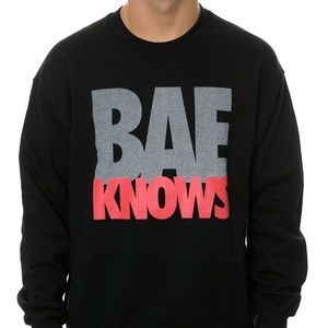 Reason Bae Knows Crewneck Sweatshirt Size Small